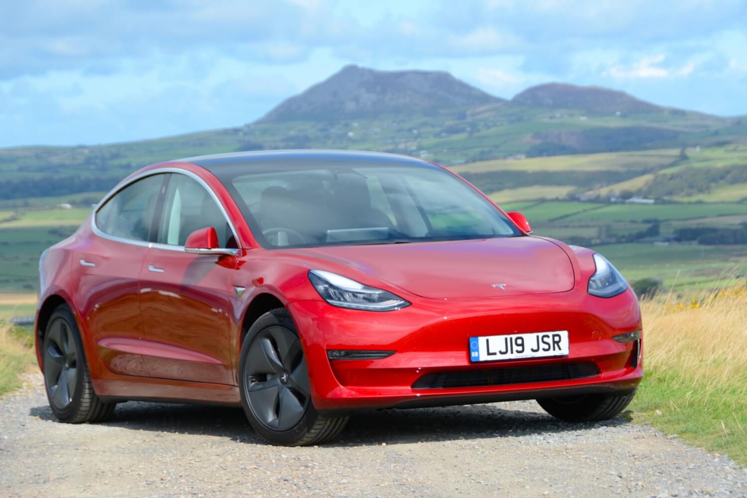 Tesla 3